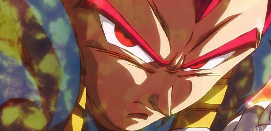 Vegeta na forma de Super Saiyajin Deus no filme Dragon Ball Super: Broly que também aparecerá em Dragon Ball Xenoverse 2